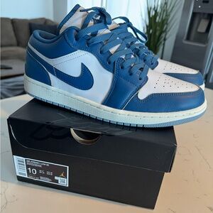 Air Jordan 1 Low SE
